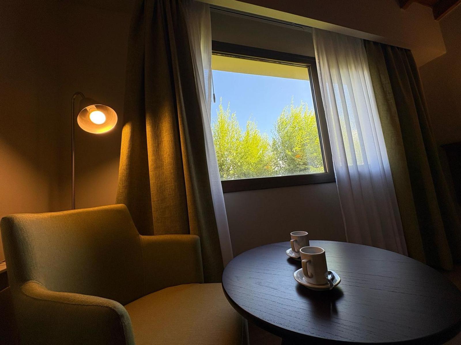 Konke Calafate Hotel El Calafate Buitenkant foto